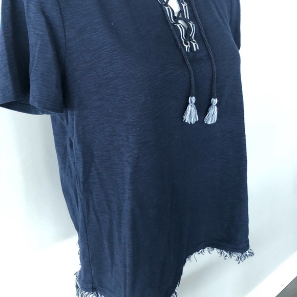 Chico’s Navy Top - Picture 2 of 5